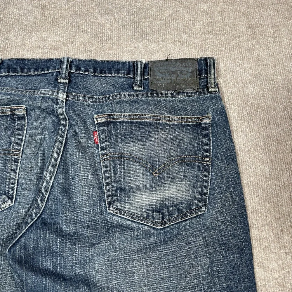 Levis 511 Jeans Men 37x29 Slim Fit Straight Leg Dark Blue Denim Faded Distressed